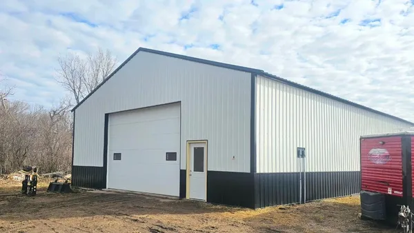 $349,000 | 16404 440th Avenue, Morris, MN 56267