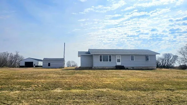 $349,000 | 16404 440th Avenue, Morris, MN 56267