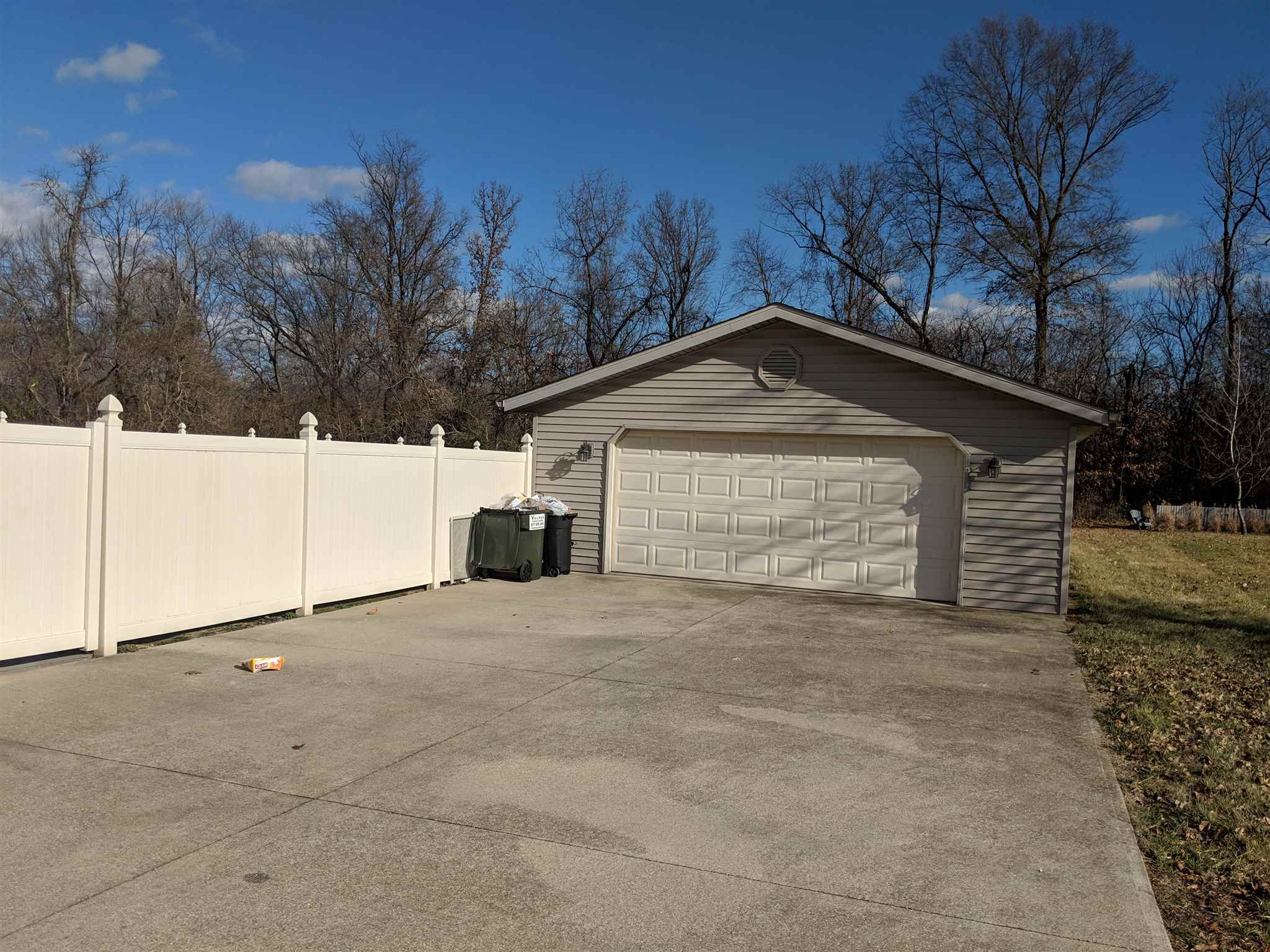 1912 Ridge Drive Washington, IN 47501 - Photo 3 of 17 Gallery Image 3