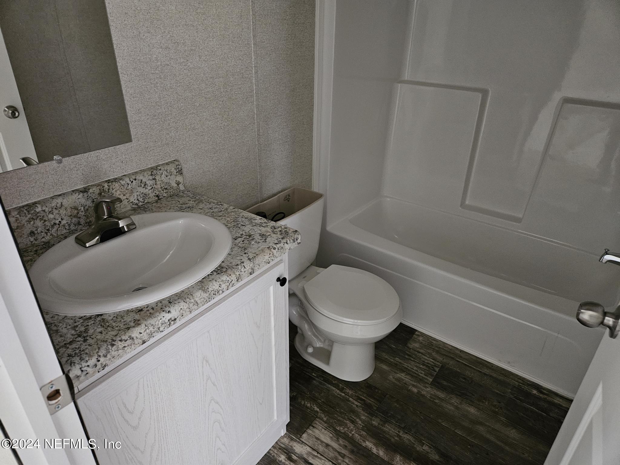 101 Polk Road Jacksonville, FL 32218 - Photo 4 of 6 4