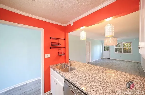 $1,575 | 2165 South Milledge Avenue, Unit A13, Athens, GA 30605