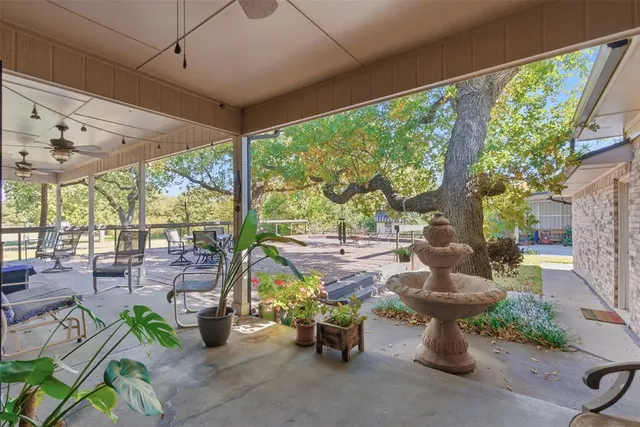 $435,000 | 116 Cromeans Street, Jacksboro, TX 76458