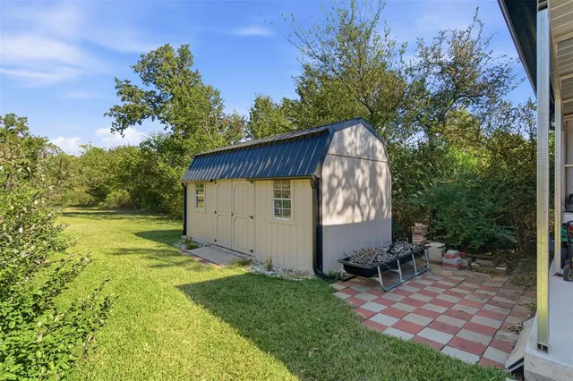 $435,000 | 116 Cromeans Street, Jacksboro, TX 76458