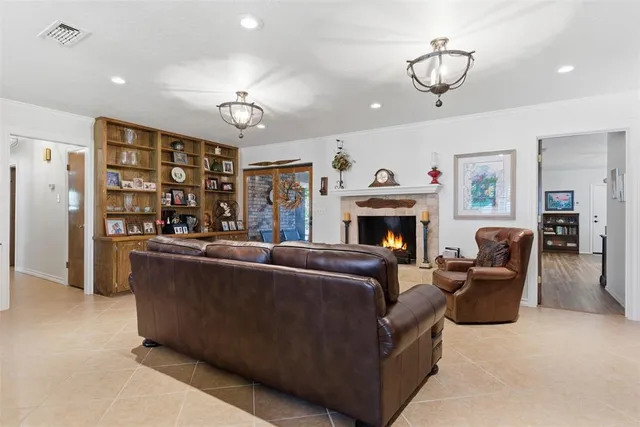 $435,000 | 116 Cromeans Street, Jacksboro, TX 76458