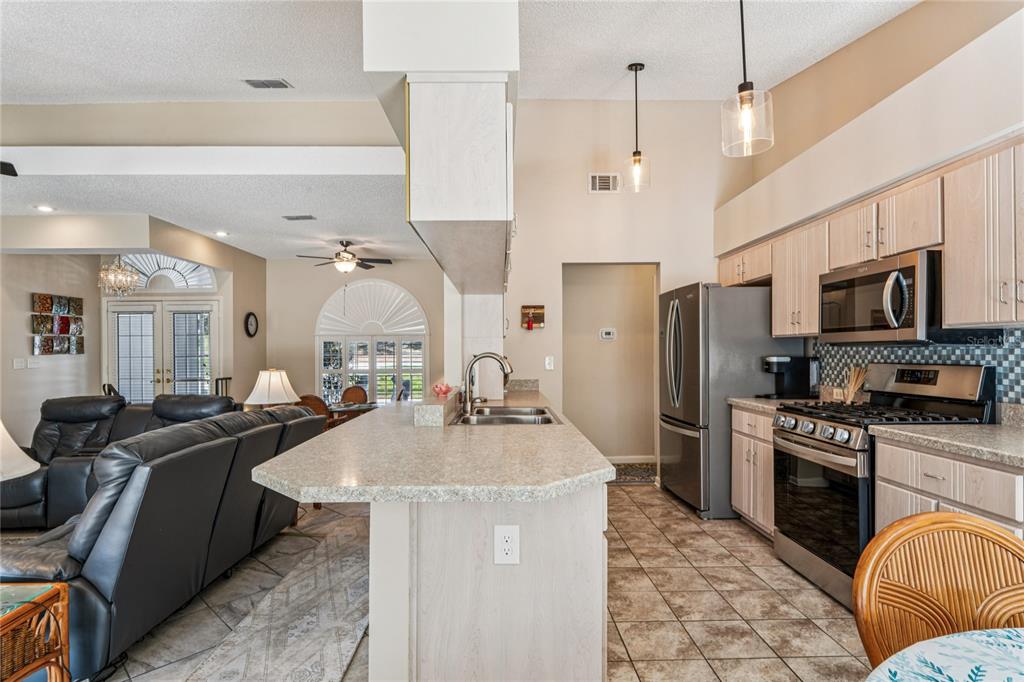 6324 India Drive Spring Hill, FL 34608 - Photo 19 of 68
