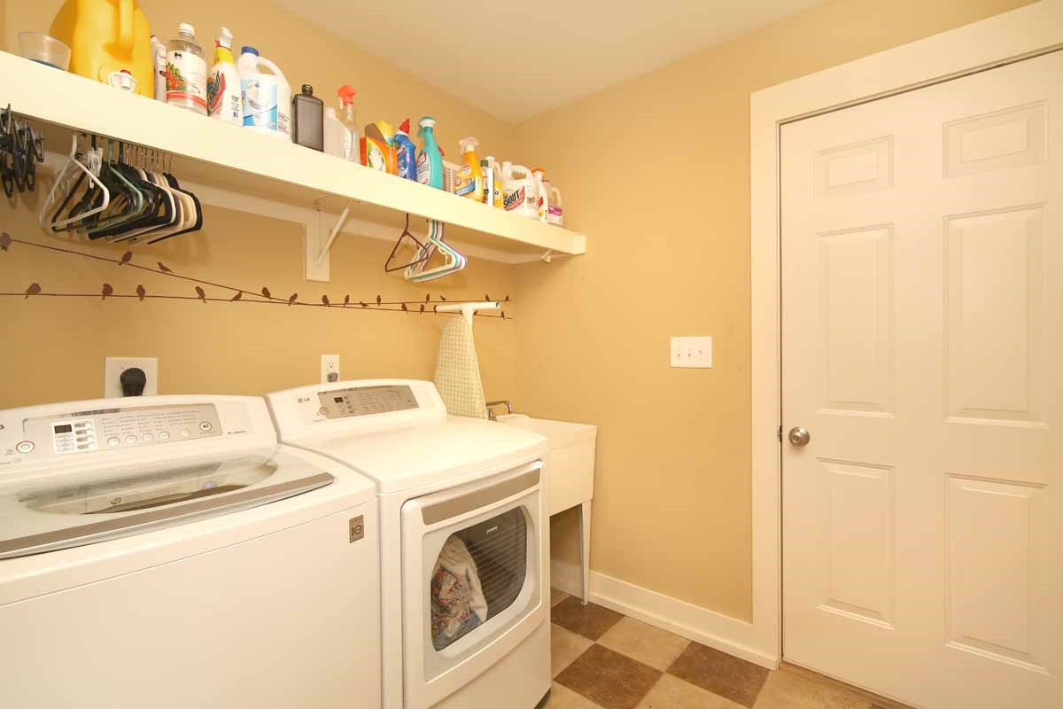 460 Waterville Street Raleigh, NC 27603 - Photo 17 of 19 Laundry