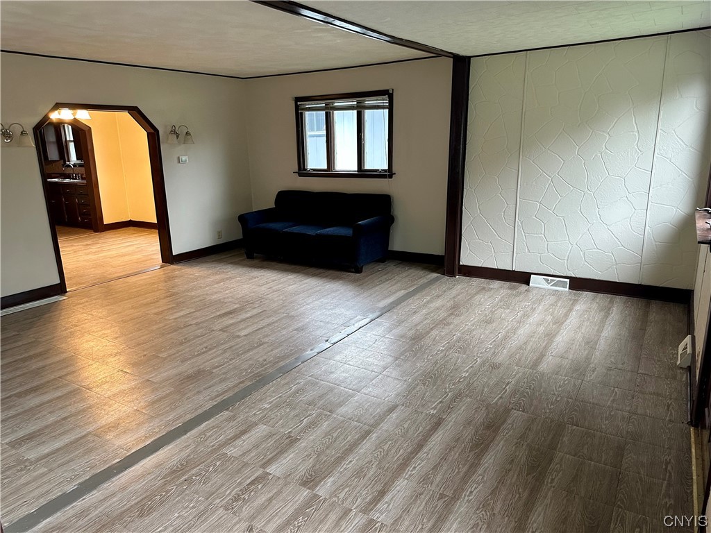 817 West Liberty Street Rome, NY 13440 - Photo 4 of 24