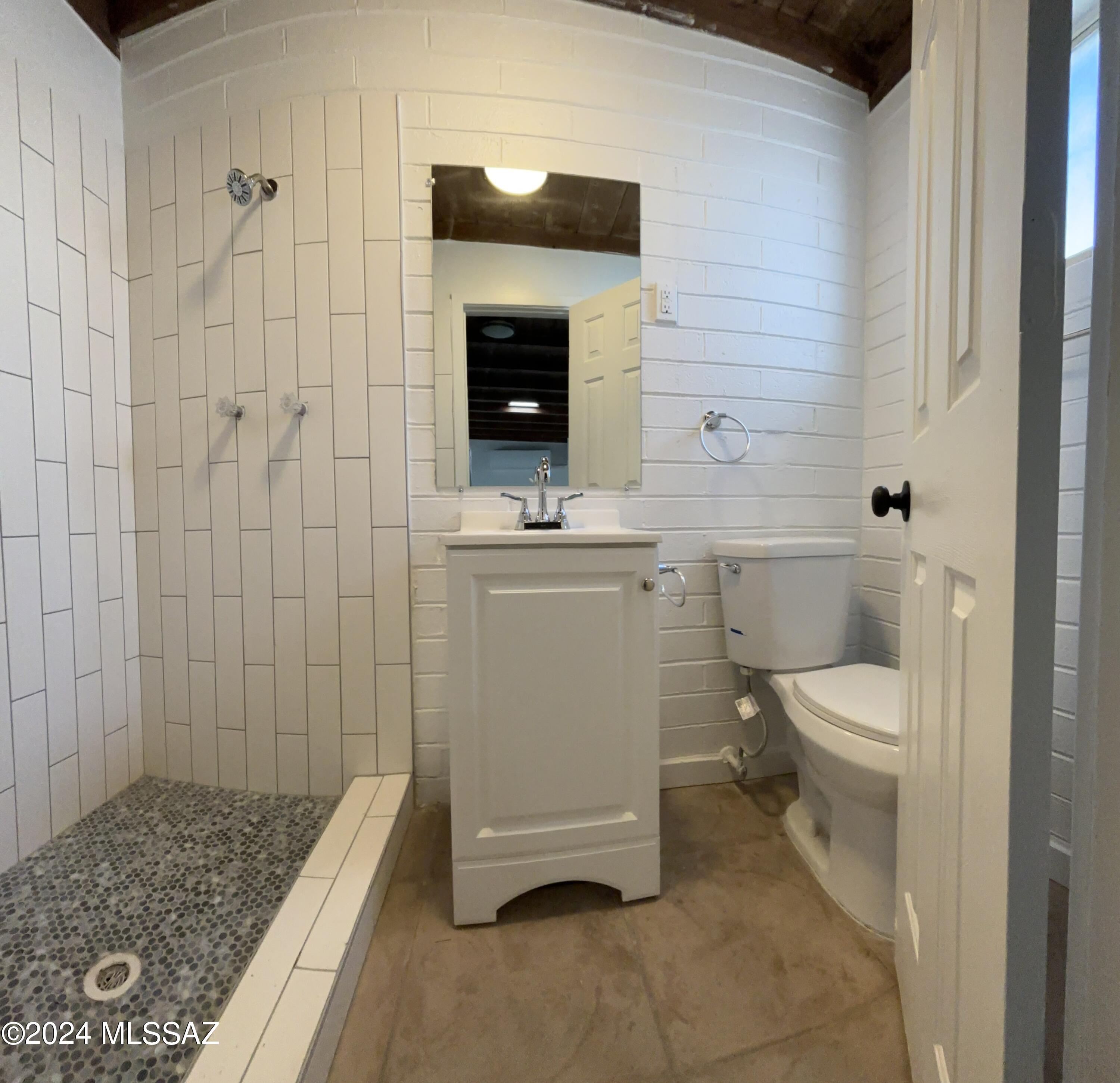 3566 East Kleindale Road, Unit F Tucson, AZ 85716 - Photo 5 of 7