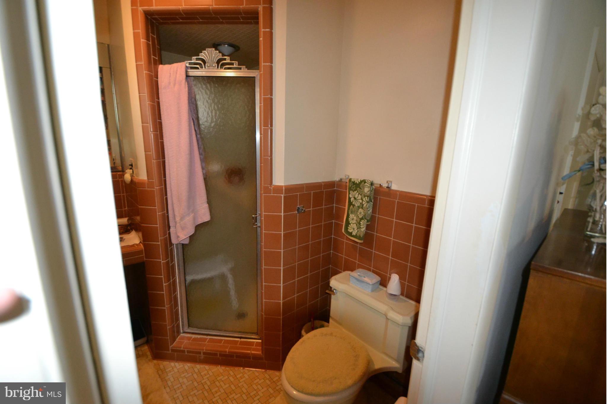 3117 Shelburne Road Baltimore, MD 21208 - Photo 14 of 27 Bath (Master)