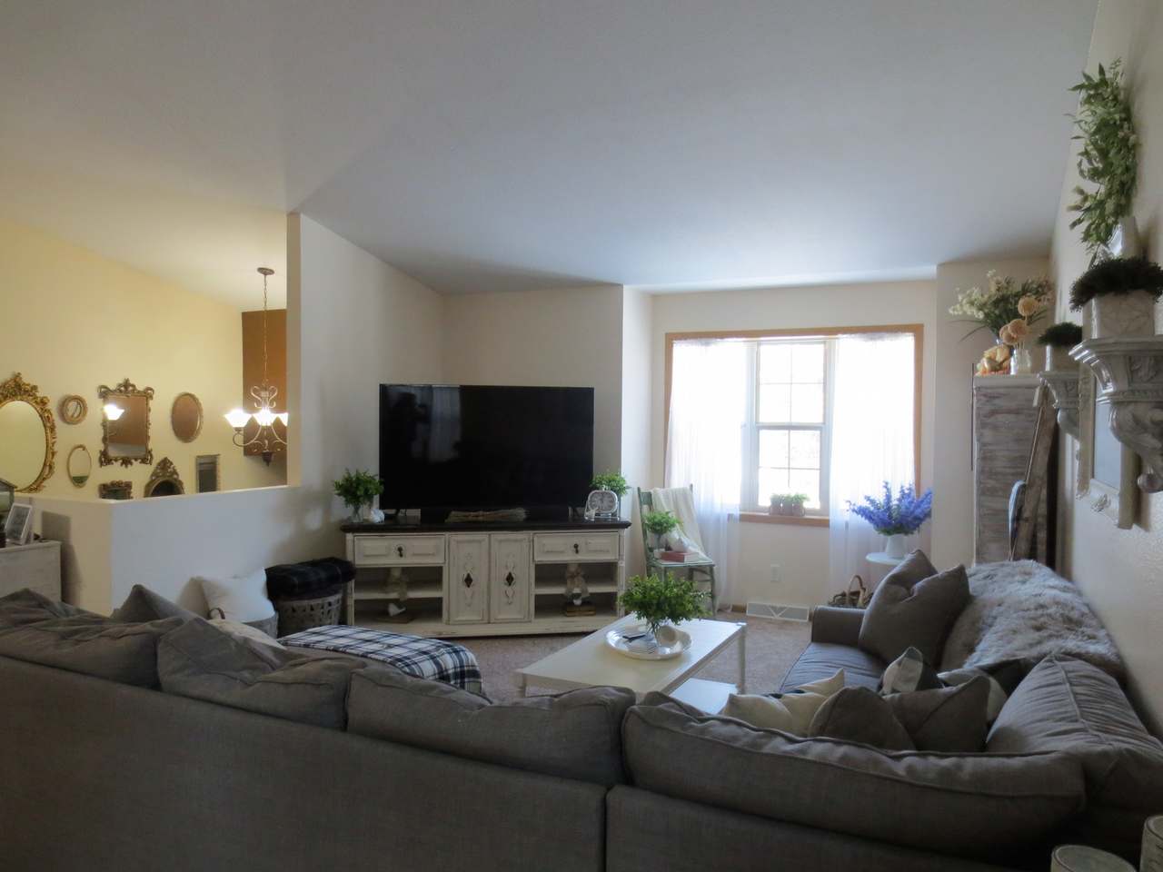 6611 Pheasant View Drive Rhinelander, WI 54501 - Photo 3 of 22 Gallery Image 3