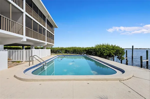 $2,700 | 4403 7th Street East, Unit 4, Ellenton, FL 34222
