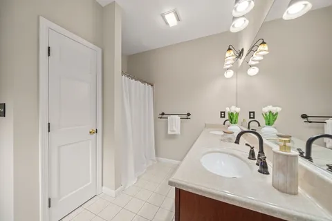$1,498,000 | 5 Dublin Circle, Burlington, MA 01803