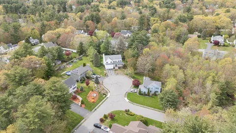 $1,498,000 | 5 Dublin Circle, Burlington, MA 01803