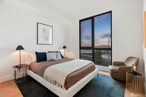 $1,890,000 | 1 Bristol Court, Unit 206, San Francisco, CA 94130