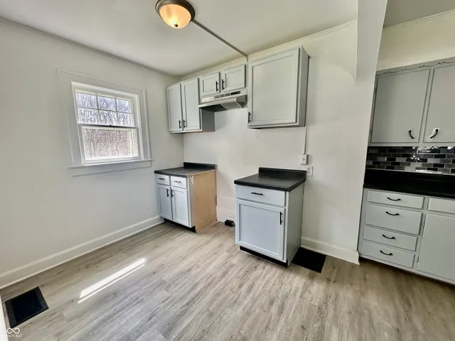 $359,900 | 749 South River Road, Covington, IN 47932