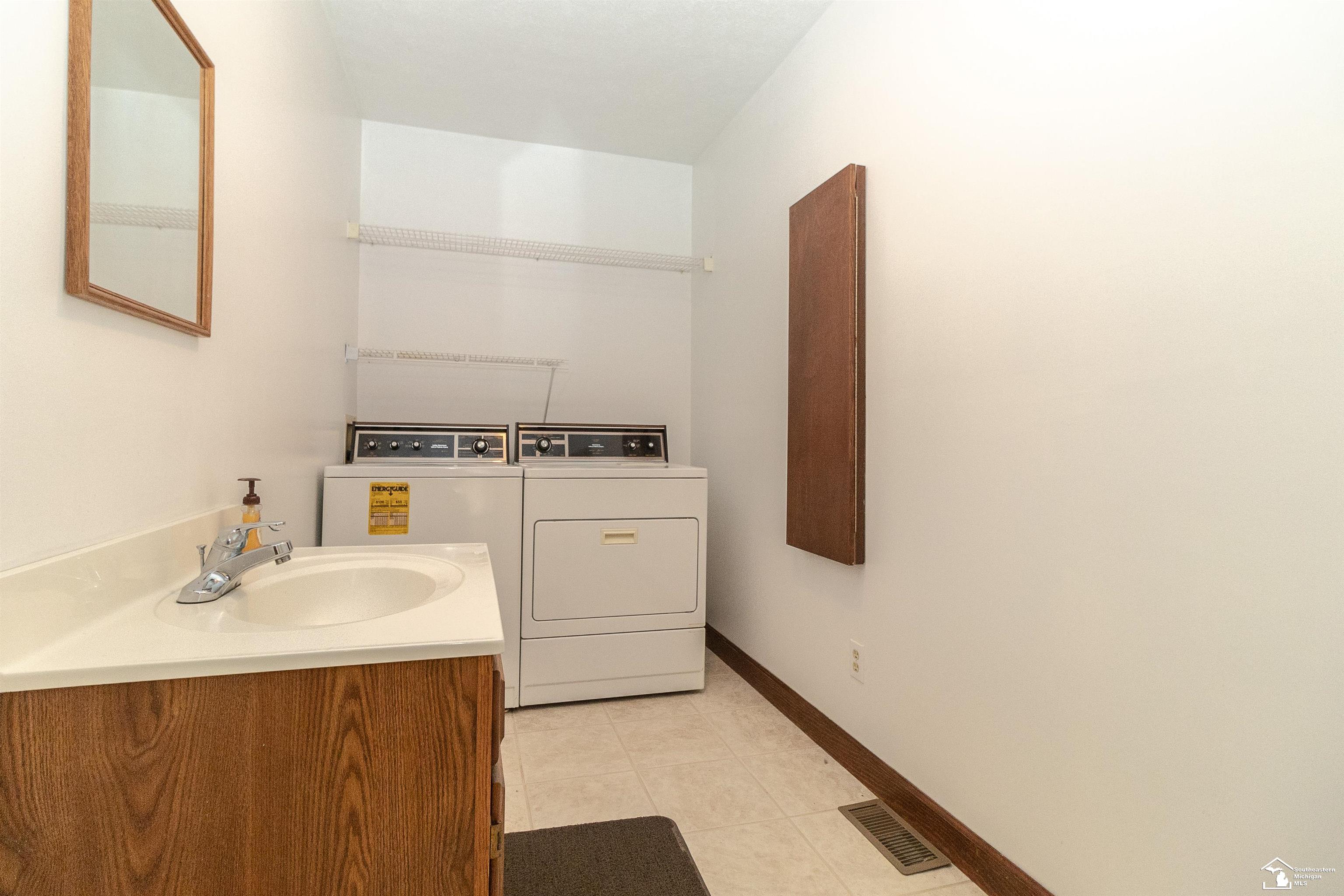 12387 Gramlick Road Maybee, MI 48159 - Photo 23 of 51