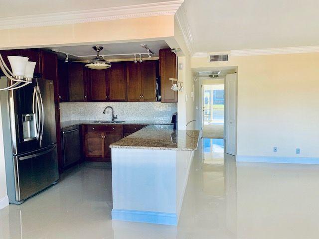 2047 Wolverton C, Unit 2047 Boca Raton, FL 33434 - Photo 3 of 30 Open Kitchen