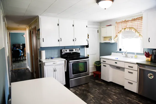 $279,900 | 173 Chamberlain Street, Brewer, ME 04412