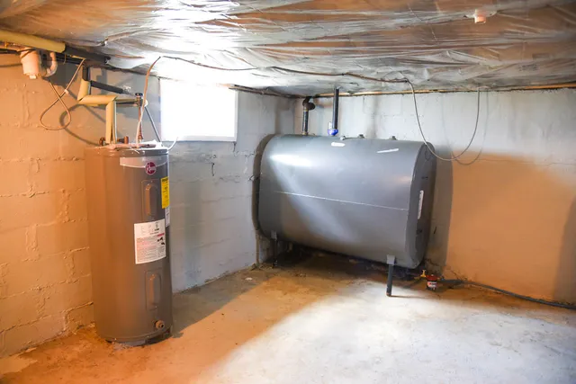 $279,900 | 173 Chamberlain Street, Brewer, ME 04412