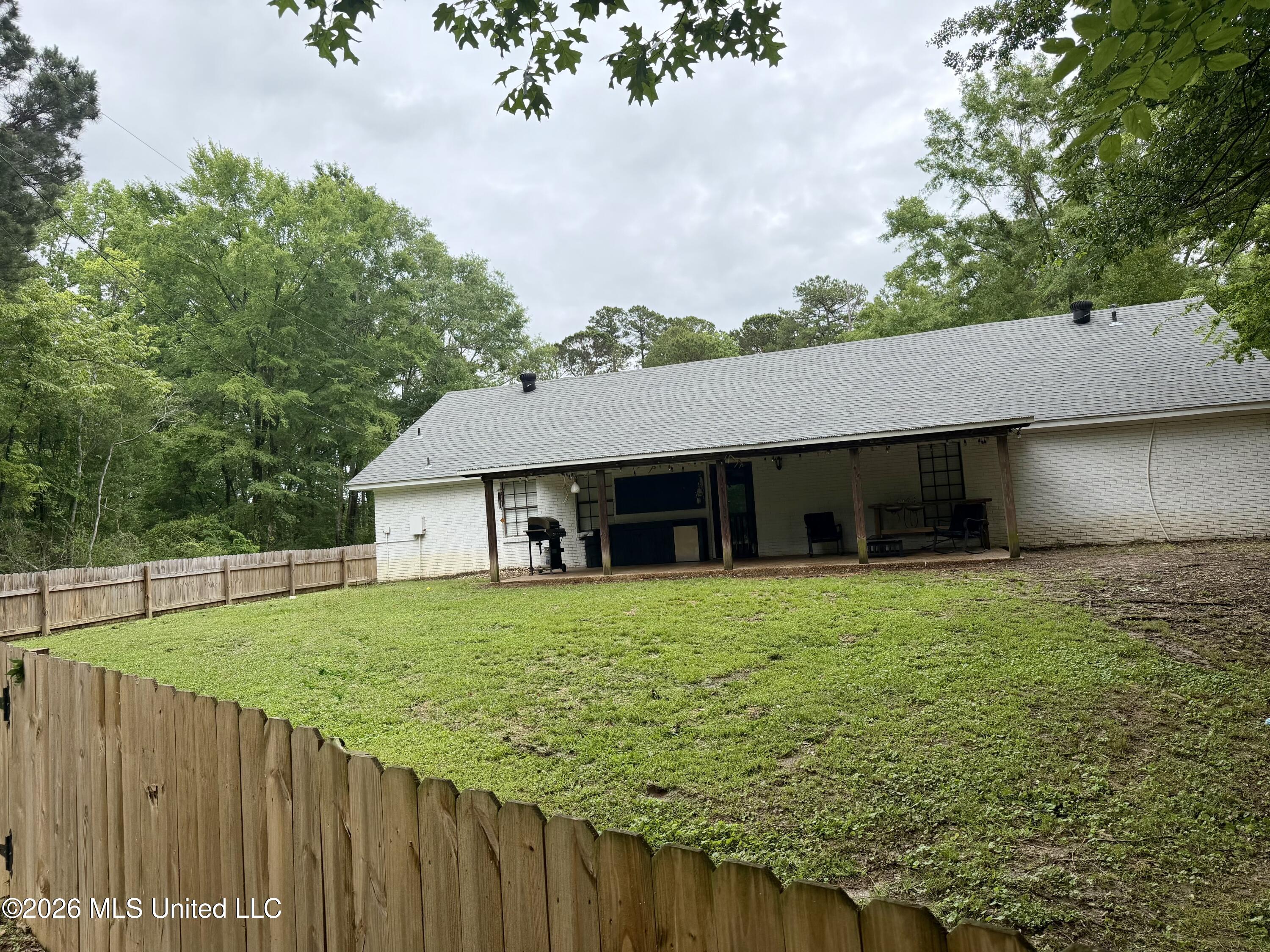 2112 Cleary Road Florence, MS 39073 - Photo 57 of 69 IMG_1370