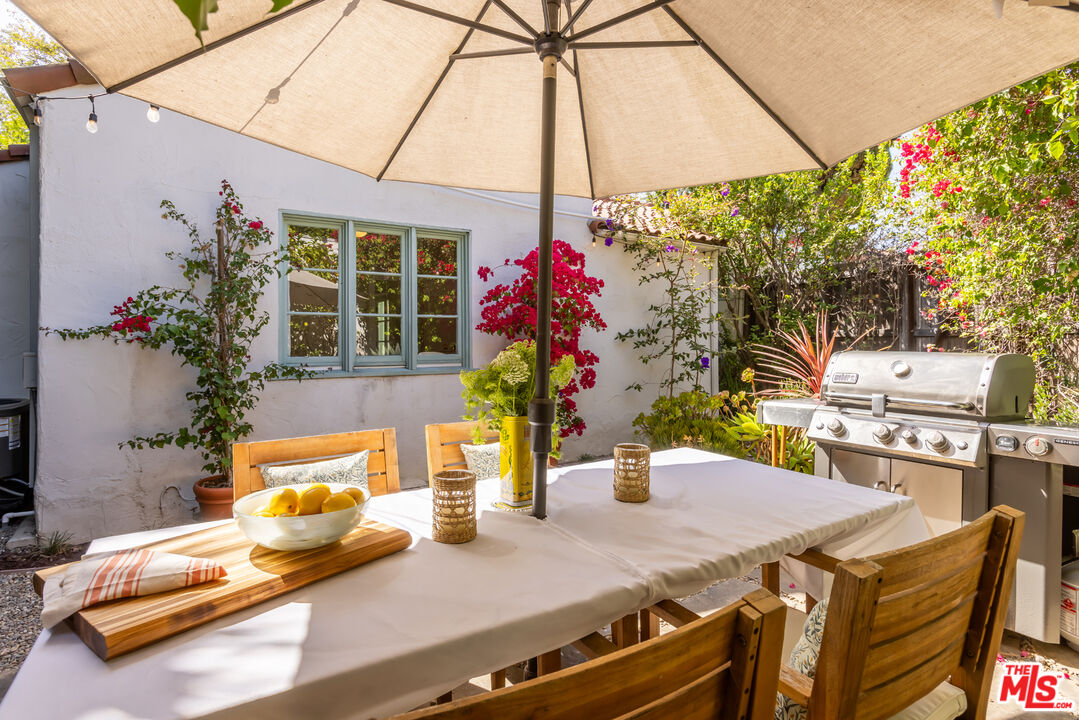 950 South Muirfield Road Los Angeles, CA 90019 - Photo 35 of 43