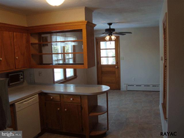 3401 Holly Road Dover, PA 17315 - Photo 13 of 24 Gallery Image 13