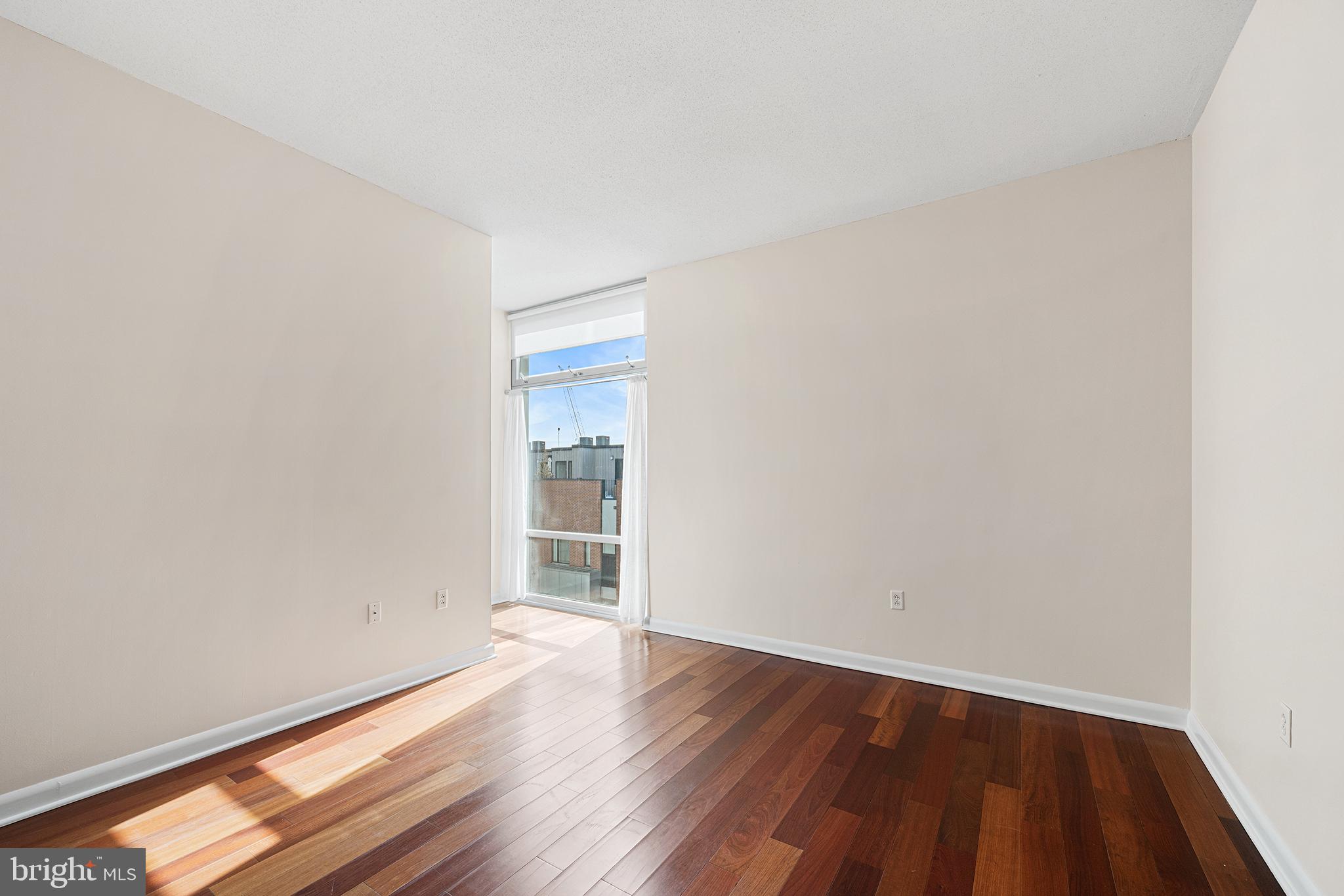 22 South Front Street, Unit 502 Philadelphia, PA 19106 - Photo 18 of 38 bedroom