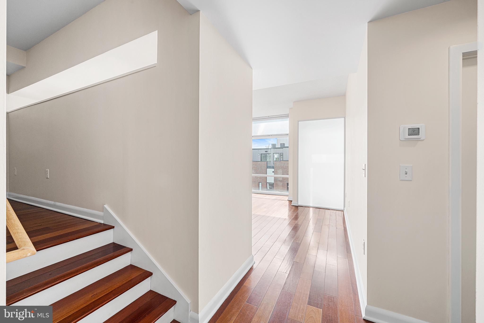 22 South Front Street, Unit 502 Philadelphia, PA 19106 - Photo 27 of 38