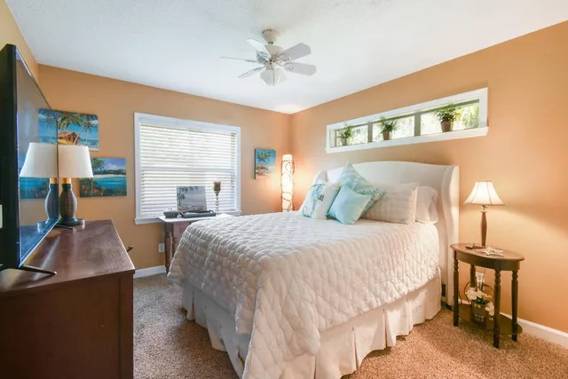 $899,000 | 7831 Southeast Windjammer Way, Hobe Sound, FL 33455