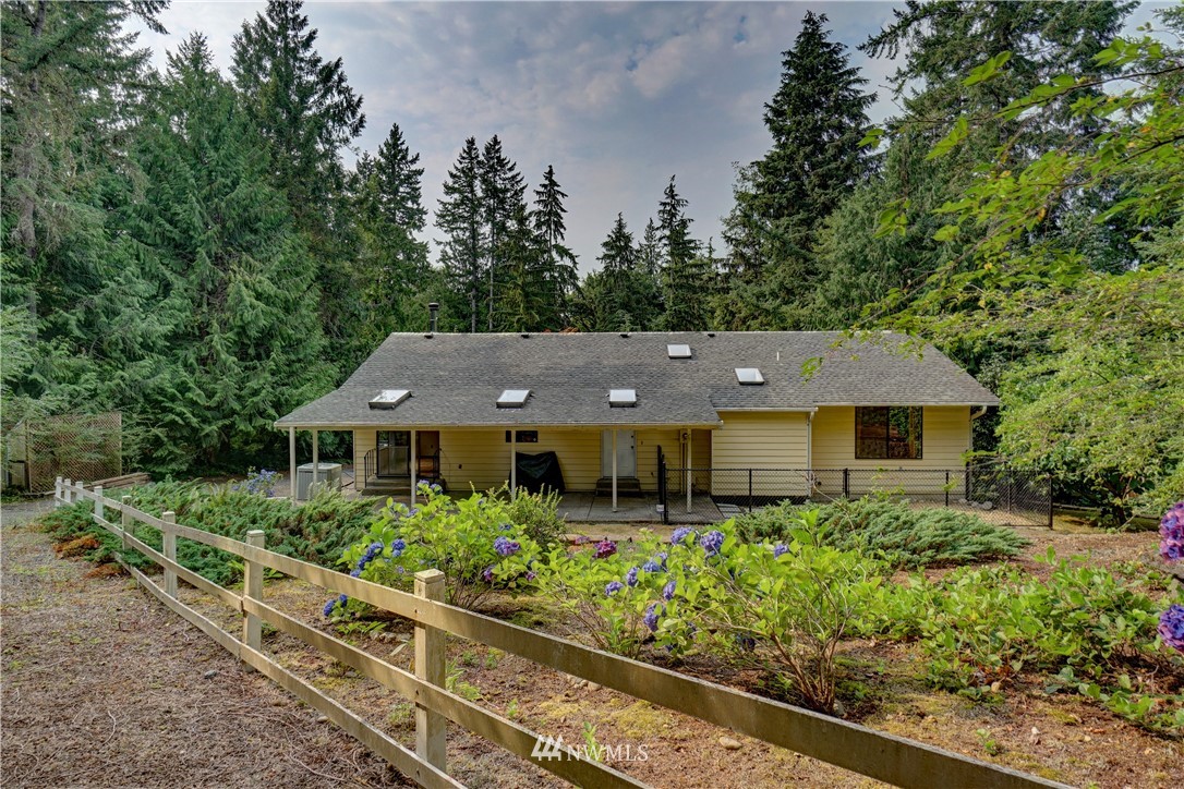 6490 Southeast King Road Port Orchard, WA 98367 - Photo 23 of 24 Gallery Image 23