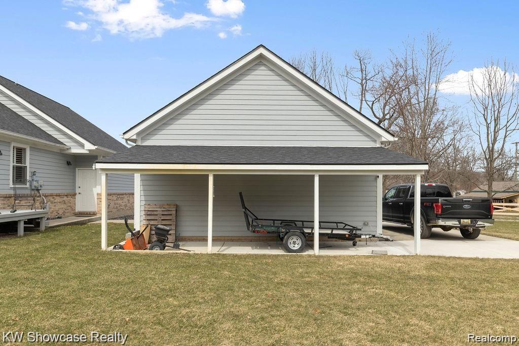 5342 Farley Road Clarkston, MI 48346 - Photo 13 of 47 960A3985.jpg