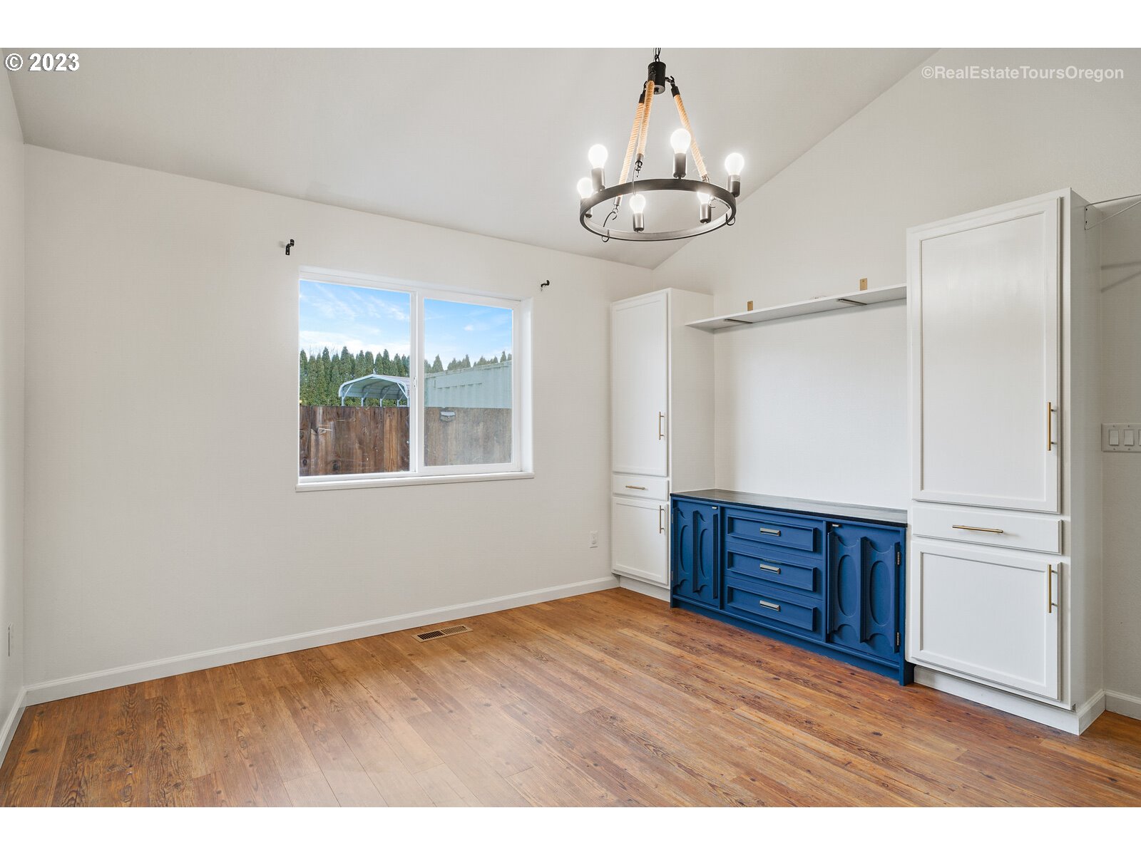 296 Rosedell Street Amity, OR 97101 - Photo 8 of 31 Gallery Image 8
