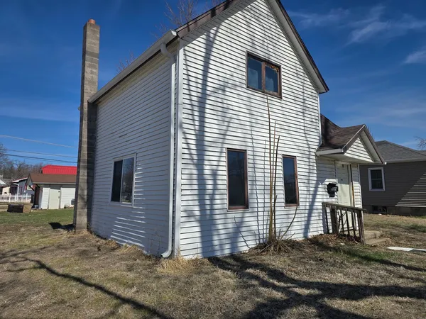 $44,900 | 1003 15th Avenue, Fulton, IL 61252