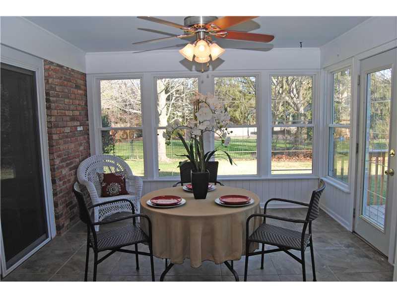 1140 Chessington Road Indianapolis, IN 46260 - Photo 12 of 16 Gallery Image 12