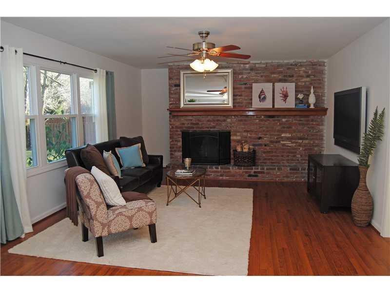 1140 Chessington Road Indianapolis, IN 46260 - Photo 8 of 16 Gallery Image 8