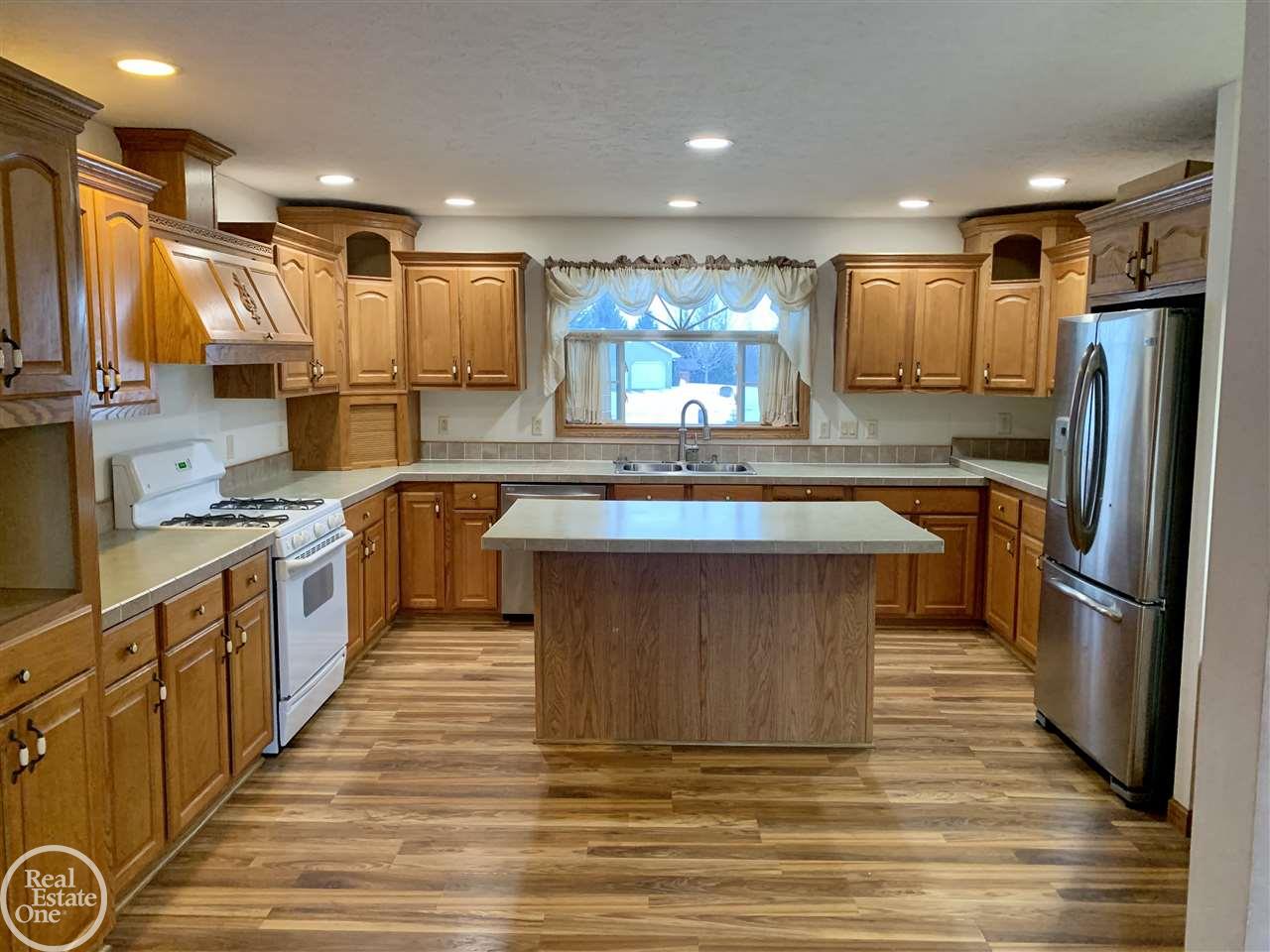7386 Gibbons Road Jeddo, MI 48032 - Photo 15 of 28