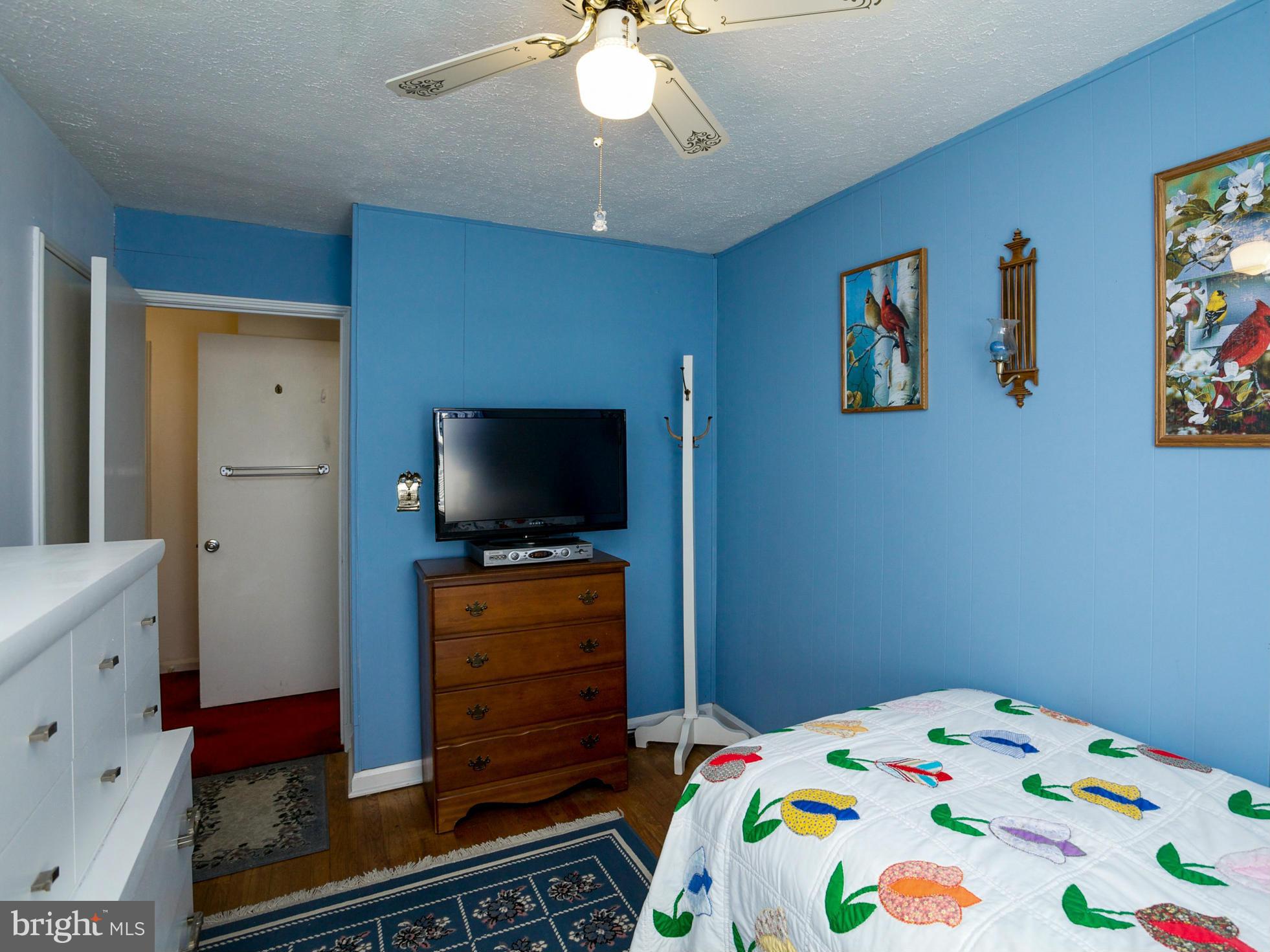 607 Aldworth Road Baltimore, MD 21222 - Photo 16 of 28 Bedroom 1