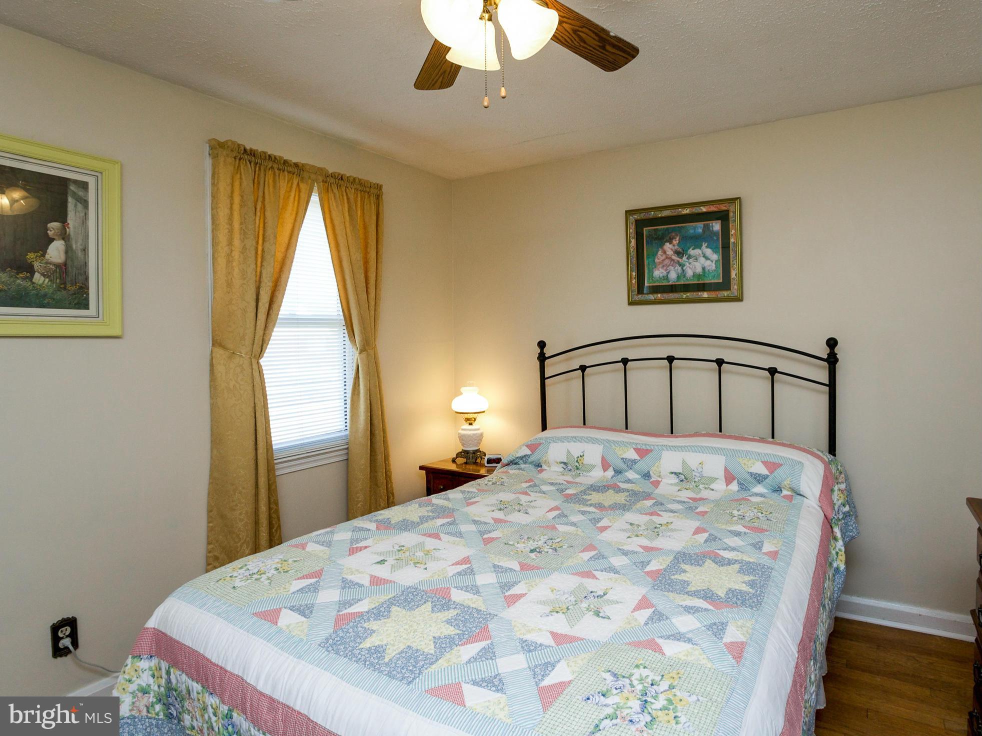 607 Aldworth Road Baltimore, MD 21222 - Photo 18 of 28 Bedroom (Master)