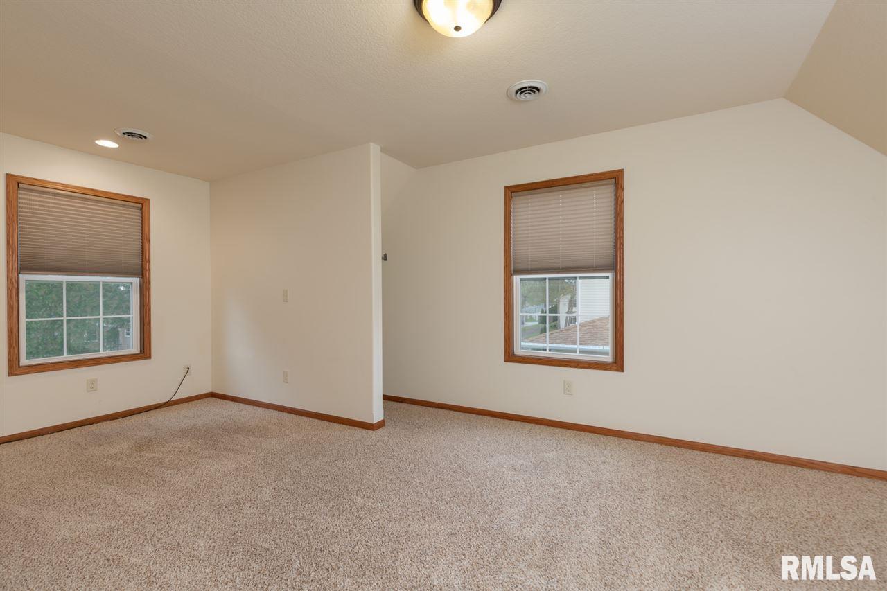 2342 Jersey Ridge Road Davenport, IA 52803 - Photo 16 of 30 Gallery Image 16