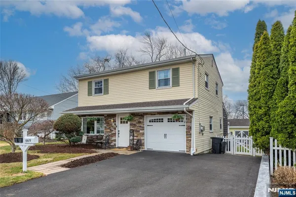 $710,000 | 669 McKinley Avenue, Washington Township, NJ 07676