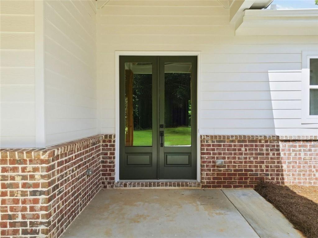 37 Kirk Road Northwest White, GA 30184 - Photo 5 of 55