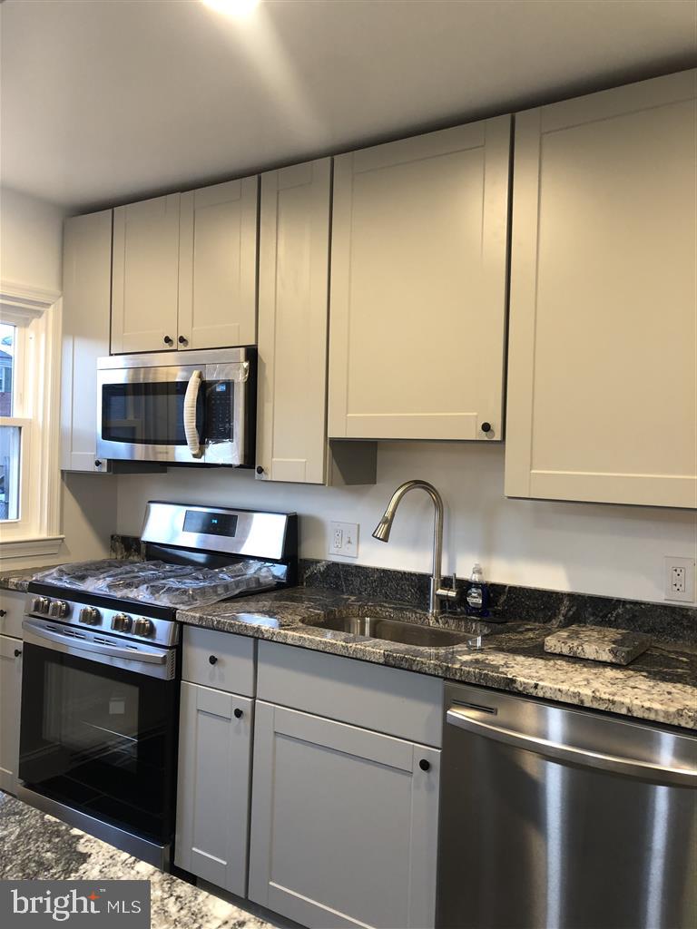 2131 Coralthorn Road Middle River, MD 21220 - Photo 10 of 30