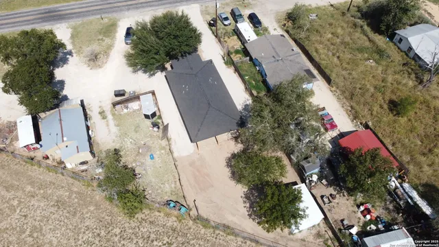 $284,900 | 3274 Interstate 35, Natalia, TX 78059