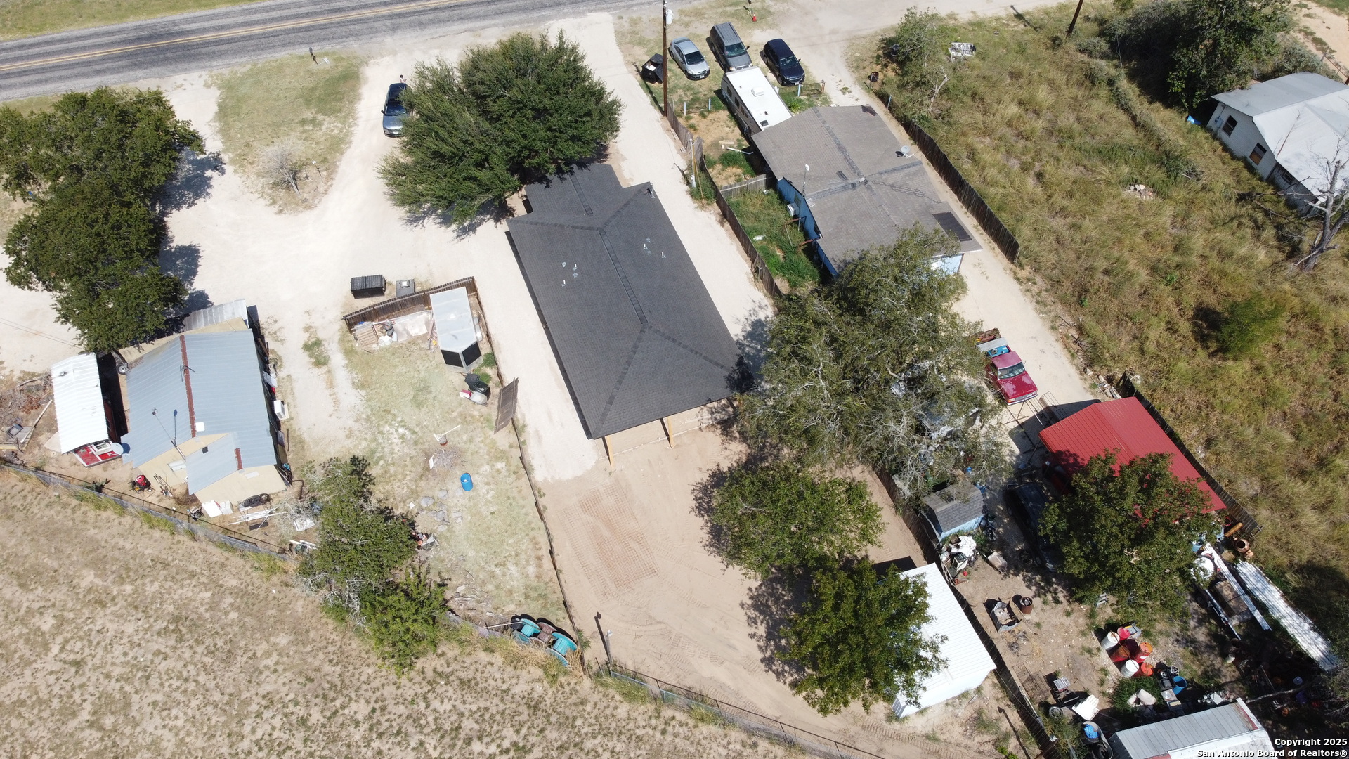 3274 Interstate 35 Natalia, TX 78059 - Photo 44 of 44 an aerial view of houses with outdoor space