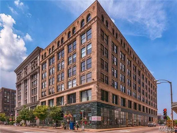 $297,500 | 901 Washington Avenue, Unit 605, St. Louis, MO 63101
