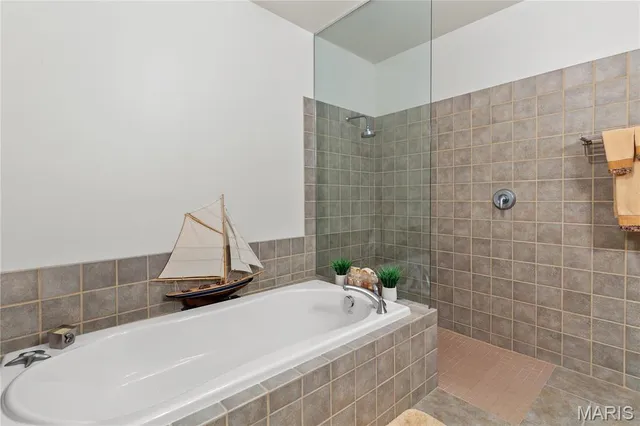 $297,500 | 901 Washington Avenue, Unit 605, St. Louis, MO 63101