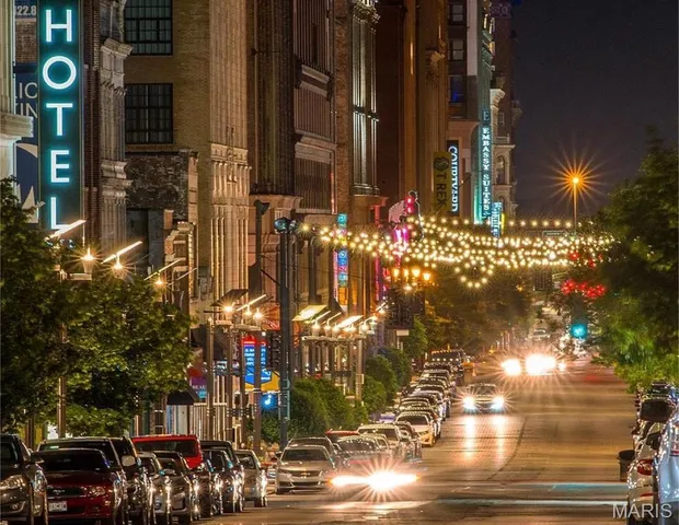 $297,500 | 901 Washington Avenue, Unit 605, St. Louis, MO 63101