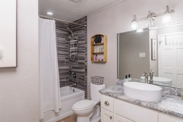 $337,000 | 6625 Windwood Lane, Beaumont, TX 77706