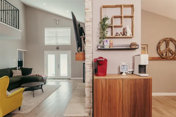 $337,000 | 6625 Windwood Lane, Beaumont, TX 77706