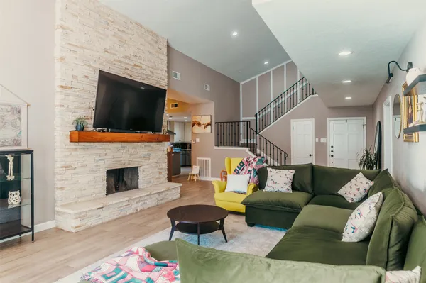 $337,000 | 6625 Windwood Lane, Beaumont, TX 77706